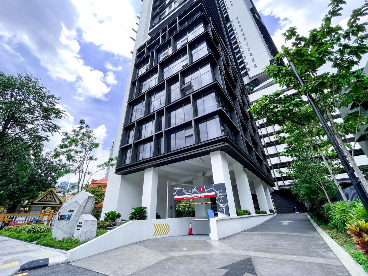 Continew Residences Trx Lux Pool View Kuala Lumpur Esterno foto